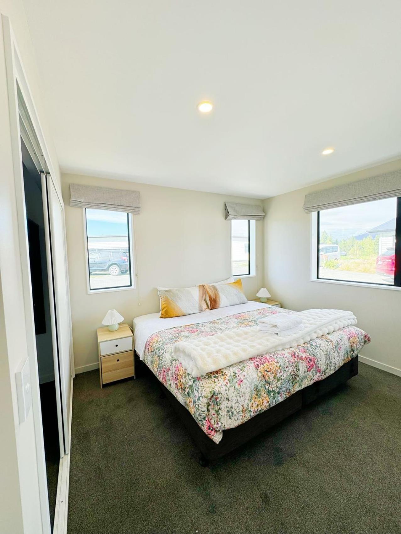 One Piece Tekapo Apartment Лейк Текапо Екстериор снимка